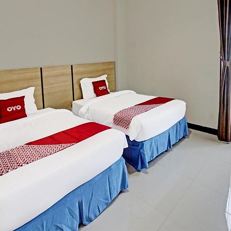 Oyo 91617 Hotel Mutiara ロンボク エクステリア 写真