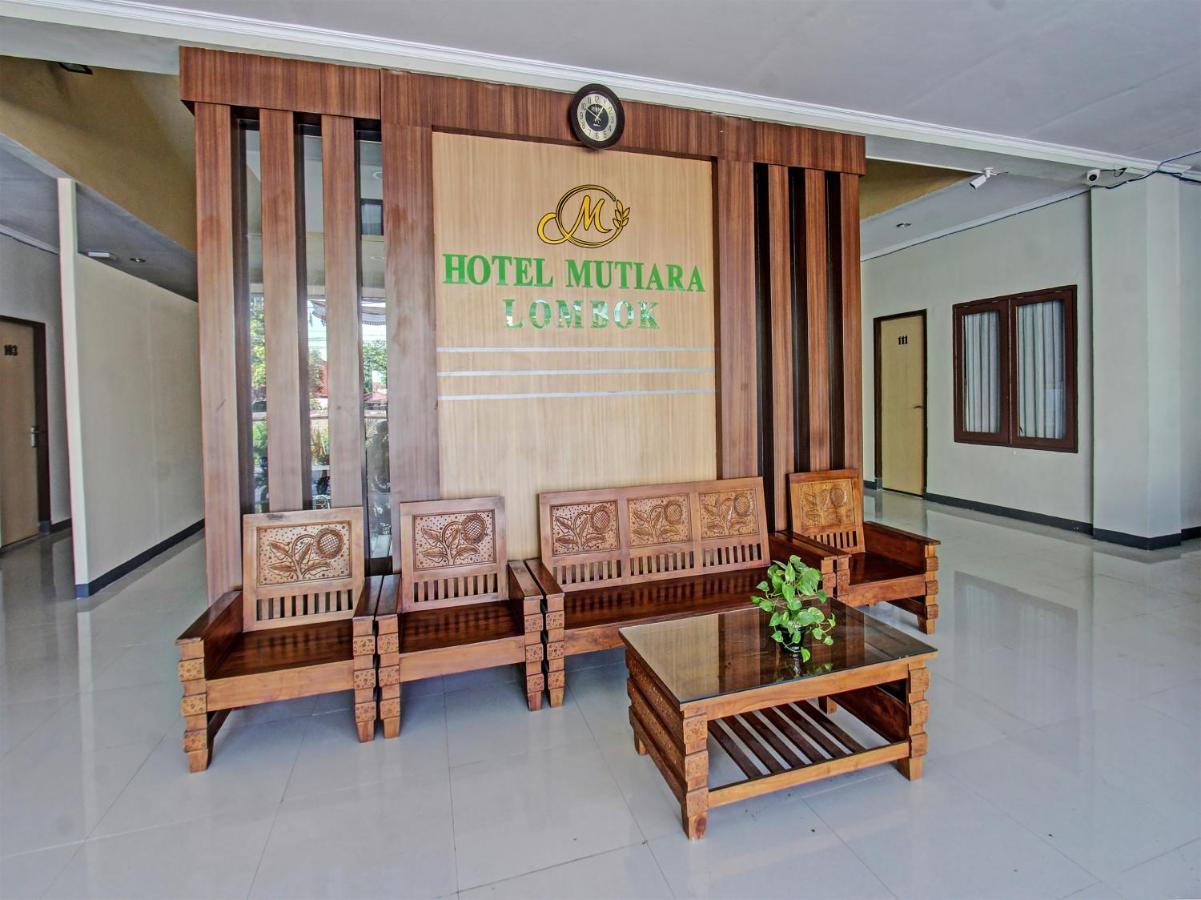Oyo 91617 Hotel Mutiara ロンボク エクステリア 写真
